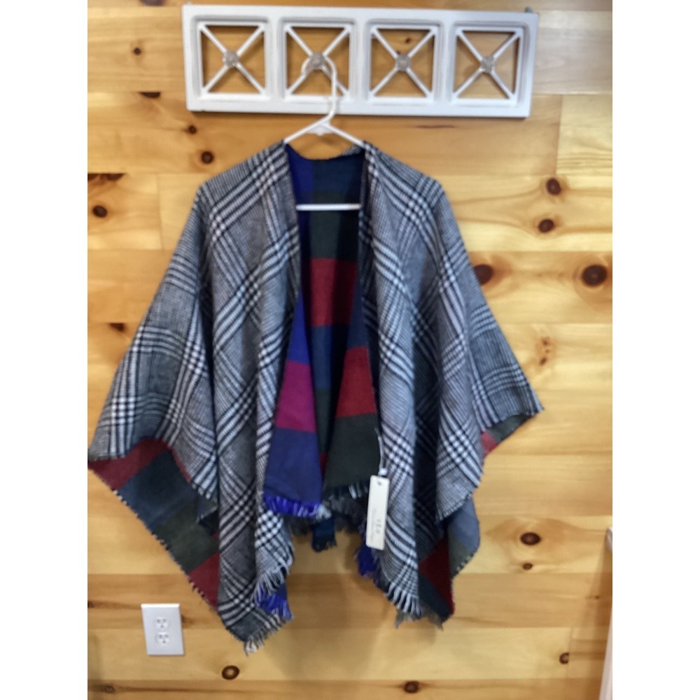Victoria Leland Designs Women Reversible Plaid Check Fringe Poncho Wrap Shawl